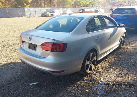 2014 Volkswagen Jetta Gli Autobahn W/Nav из США, поврежденный, VIN 3VW4S7AJ0EM355909